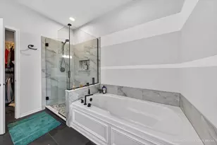 4001 Whitehall Ln, Algonquin, IL 60102 - Photo 19
