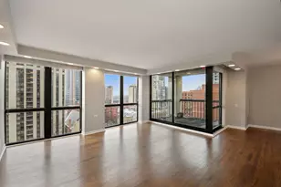 1122 N Clark St, Chicago, IL 60610 - Photo 3