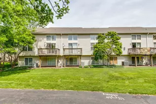 386 Gladstone Ln, Elgin, IL 60120 - Photo 25