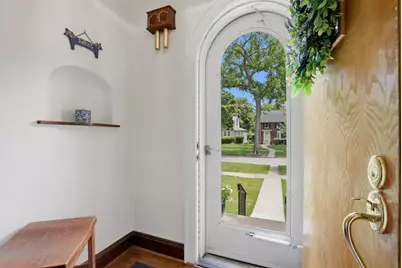 708 S Vine Avenue, Park Ridge, IL 60068 - Photo 5