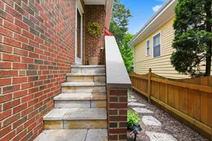 708 S Vine Ave, Park Ridge, IL 60068 - Photo 35
