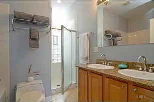 1326 W Huron St, Chicago, IL 60642 - Photo 11