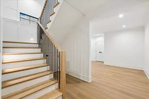1404 S Ashland Ave, Park Ridge, IL 60068 - Photo 29