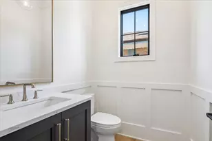1404 S Ashland Ave, Park Ridge, IL 60068 - Photo 15