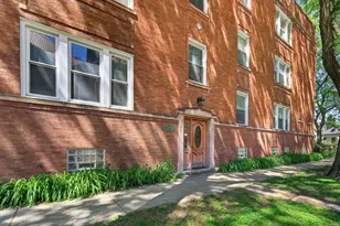 4308 W Waveland Ave, Chicago, IL 60641 - Photo 1
