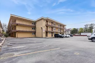 5332 W Windsor Ave, Chicago, IL 60630 - Photo 13
