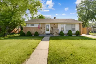 407 N West Ave, Elmhurst, IL 60126 - Photo 3
