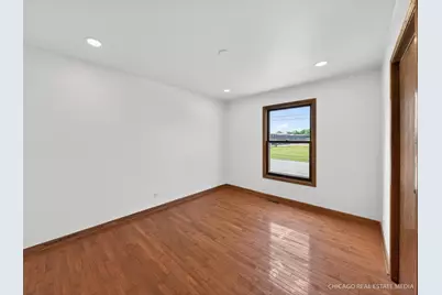 909 Northfield Avenue, Harvard, IL 60033 - Photo 15