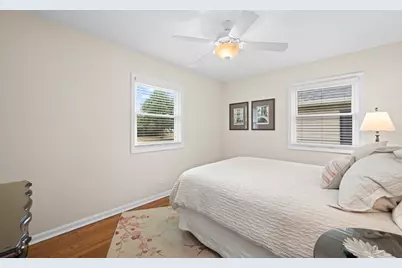 518 S See Gwun Avenue, Mount Prospect, IL 60056 - Photo 5