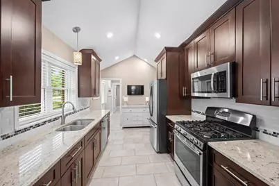 518 S See Gwun Avenue, Mount Prospect, IL 60056 - Photo 15