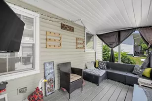 7665 Sprucewood Ave, Woodridge, IL 60517 - Photo 23