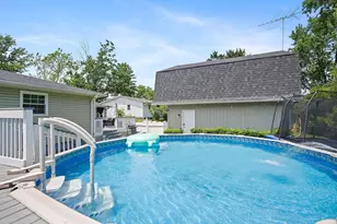7665 Sprucewood Ave, Woodridge, IL 60517 - Photo 27