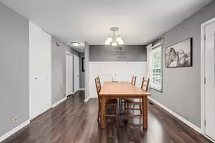 7665 Sprucewood Ave, Woodridge, IL 60517 - Photo 5