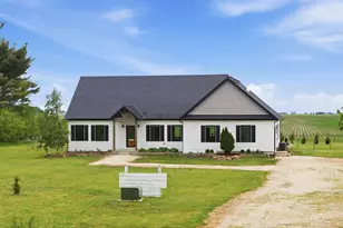 10438 W 1000S Rd, Bonfield, IL 60913 - Photo 1