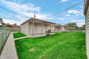 2605 W 83rd Pl, Chicago, IL 60652 - Photo 21