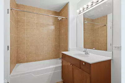 1600 S Indiana Avenue #1401, Chicago, IL 60616 - Photo 11