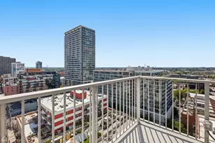 1600 S Indiana Ave, Chicago, IL 60616 - Photo 7
