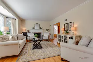912 Oxford Rd, Deerfield, IL 60015 - Photo 5