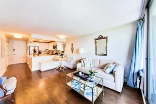 1960 N Lincoln Park W, Chicago, IL 60614 - Photo 5