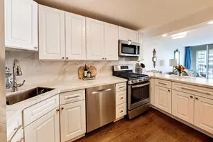 1960 N Lincoln Park W, Chicago, IL 60614 - Photo 7