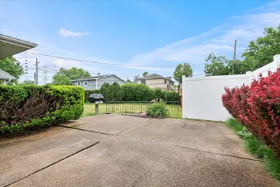 536 Farthing Lane, Des Plaines, IL 60016 - Photo 19