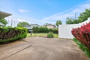 536 Farthing Ln, Des Plaines, IL 60016 - Photo 19