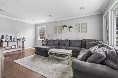 7738 W Clarence Avenue, Chicago, IL 60631 - Photo 3