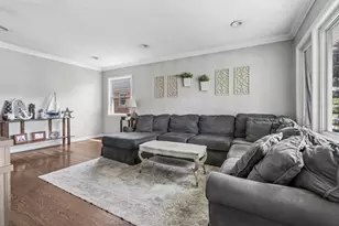 7738 W Clarence Ave, Chicago, IL 60631 - Photo 3