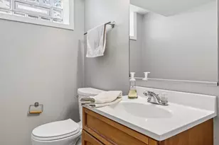 7738 W Clarence Ave, Chicago, IL 60631 - Photo 17