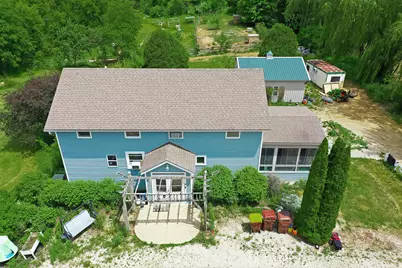9602 Wright Road, Harvard, IL 60033 - Photo 1