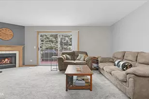 1440 Foxcroft Dr, Aurora, IL 60506 - Photo 3