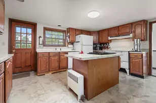 30128 N St Marys Rd, Libertyville, IL 60048 - Photo 11