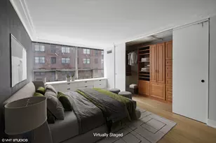 110 E Delaware Pl, Chicago, IL 60611 - Photo 11