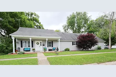 230 Fairfax Street, Carlyle, IL 62231 - Photo 1