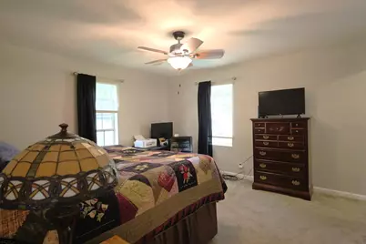 230 Fairfax Street, Carlyle, IL 62231 - Photo 9