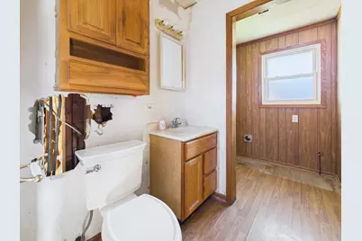 8133 S 85th Court, Justice, IL 60458 - Photo 9