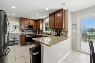 791 Brookline St, South Elgin, IL 60177 - Photo 9