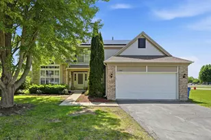 791 Brookline St, South Elgin, IL 60177 - Photo 1