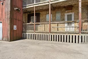 3951 N St Louis Ave, Chicago, IL 60618 - Photo 15