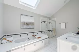 259 Millcreek Ln, Naperville, IL 60540 - Photo 21
