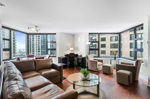 401 E Ontario St, Chicago, IL 60611 - Photo 3