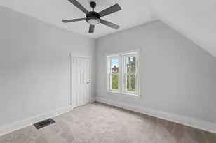 417 S 3rd Ave, Maywood, IL 60153 - Photo 21