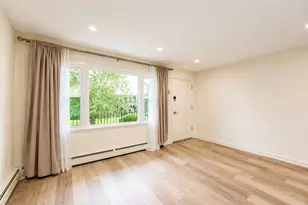 39 King Arthur Ct, Northlake, IL 60164 - Photo 11