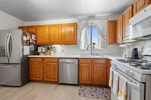 6020 Lake Bluff Dr, Tinley Park, IL 60477 - Photo 5