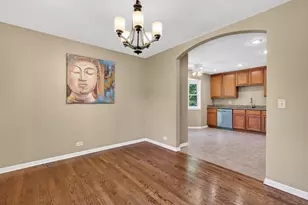 908 S Arlington Heights Rd, Arlington Heights, IL 60005 - Photo 5