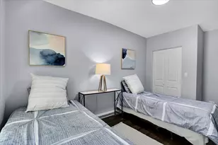 8030 S Constance Ave, Chicago, IL 60617 - Photo 15