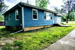 2416 Ashland Ave, Rockford, IL 61101 - Photo 15