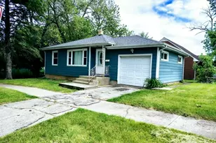 2416 Ashland Ave, Rockford, IL 61101 - Photo 1