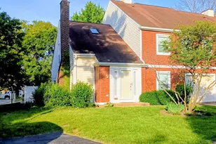 46 S Stonington Dr, Palatine, IL 60074 - Photo 1