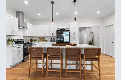 17 W Dearborn Street, Plano, IL 60545 - Photo 7